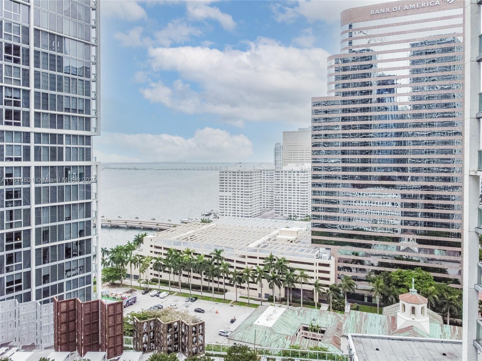 485 Brickell Ave # 2207