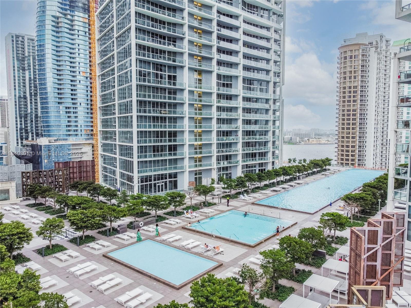 485 Brickell Ave # 2207