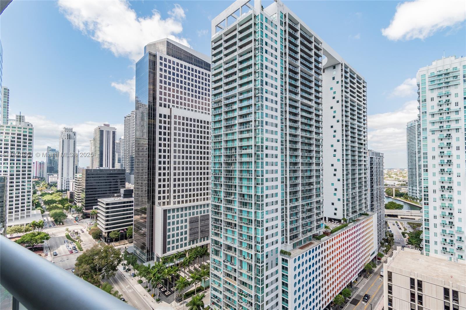 485 Brickell Ave # 2207