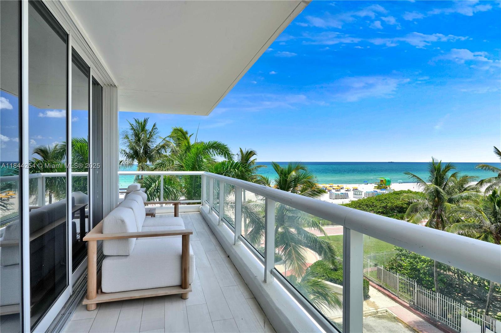 4201 Collins Ave # 401