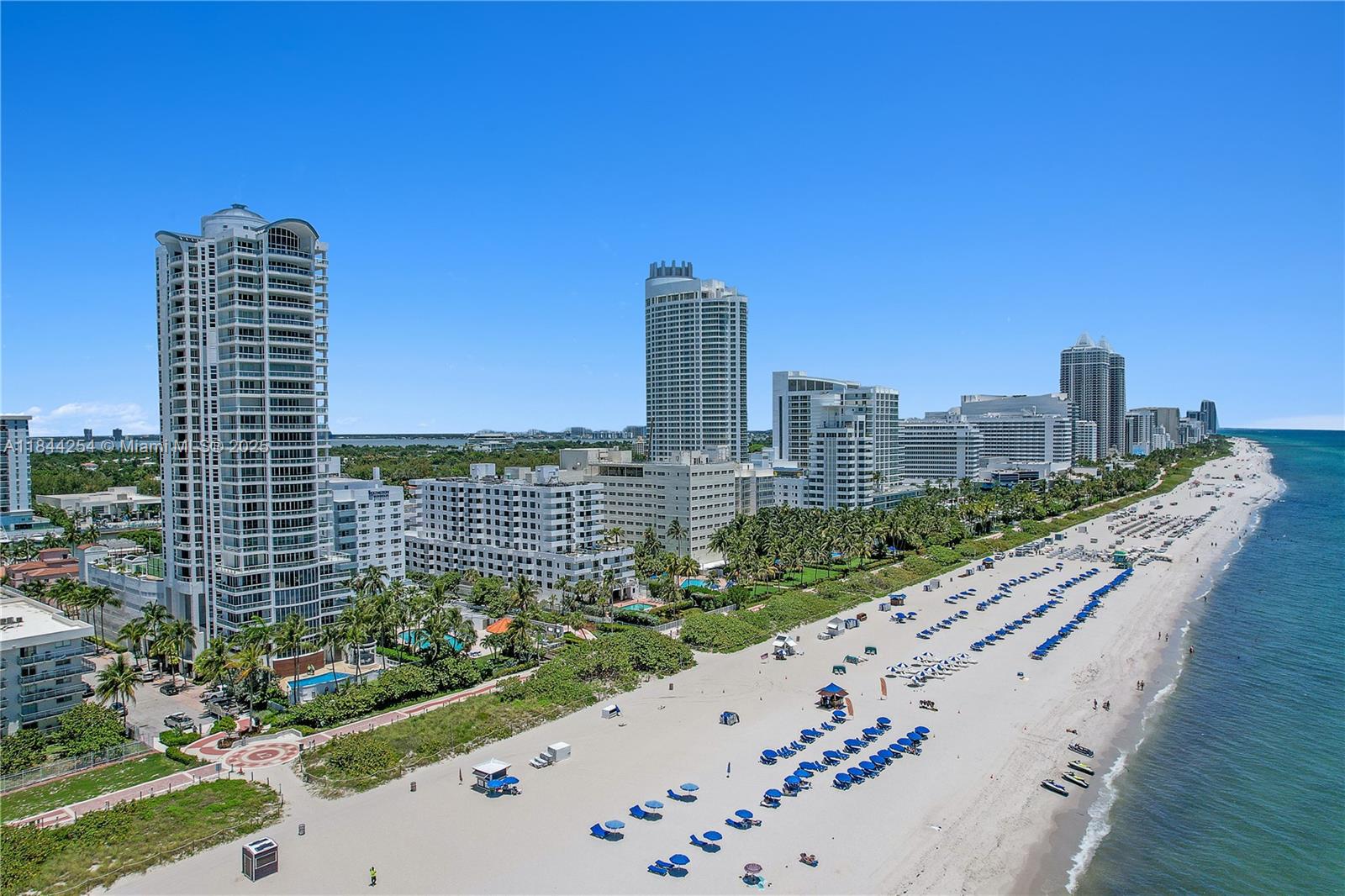 4201 Collins Ave # 401