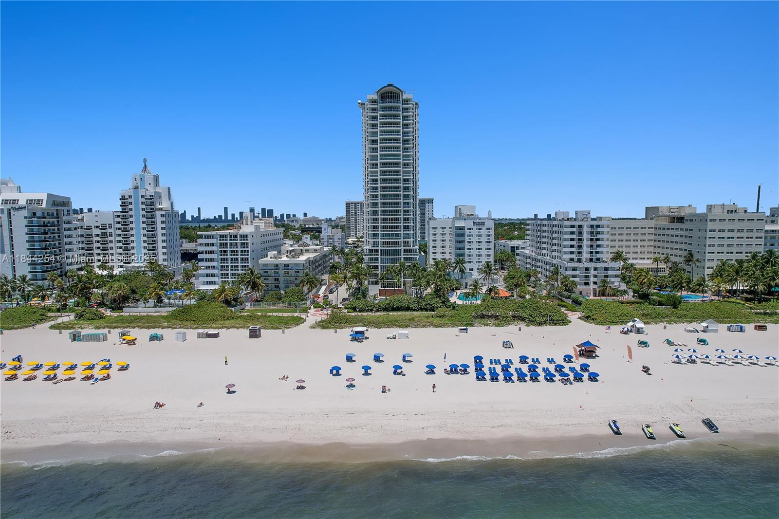 4201 Collins Ave # 401