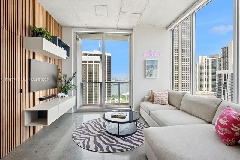 151 SE 1st St # 2601