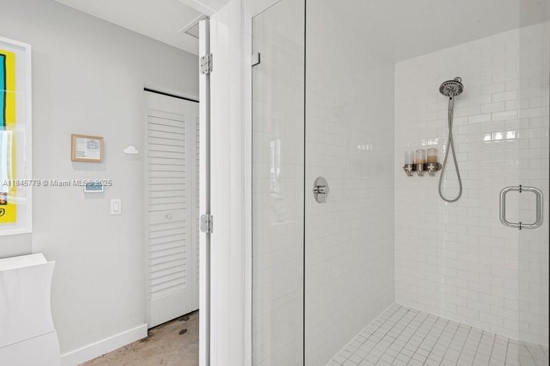 151 SE 1st St # 2601