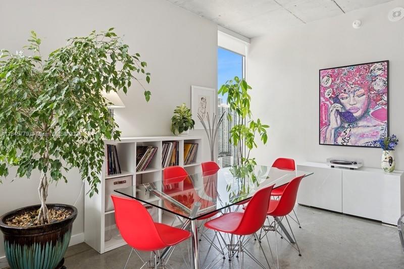 151 SE 1st St # 2601