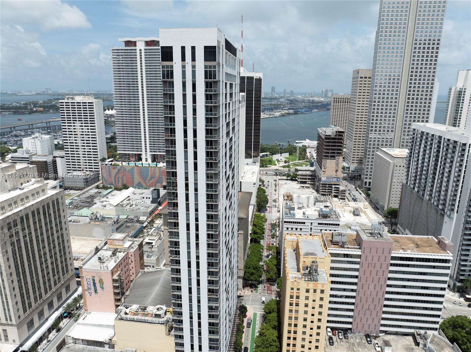 151 SE 1st St # 2601
