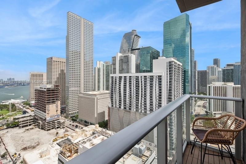 151 SE 1st St # 2601