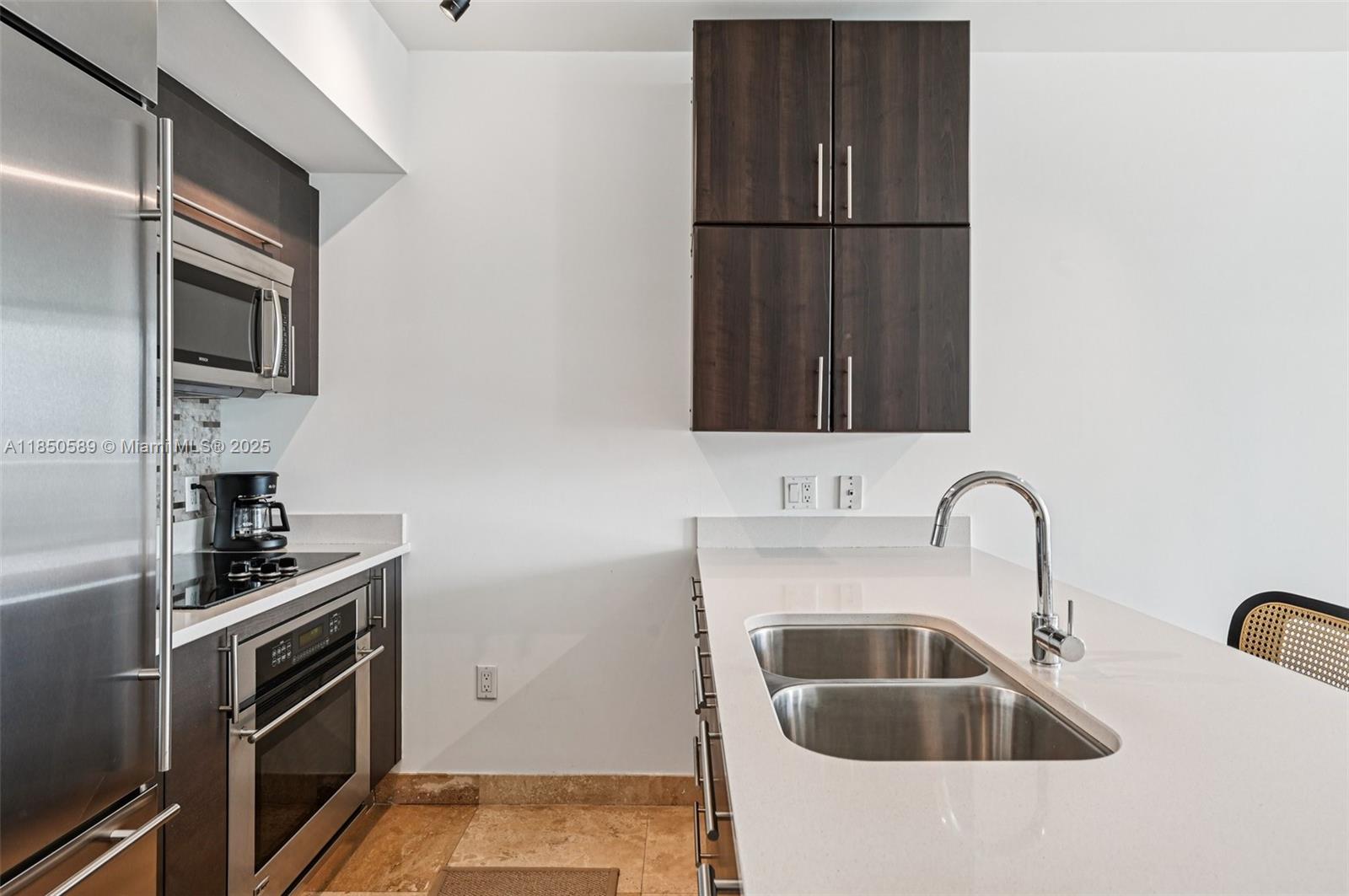 55 SE 6th St # 3600