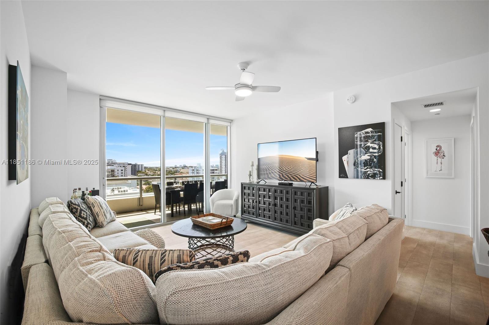 6799 Collins Ave # 706