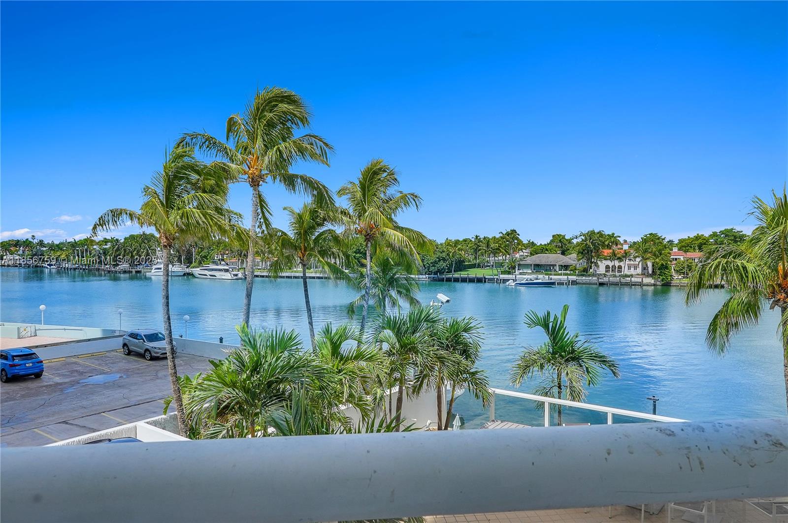 5880 Collins Ave # 403
