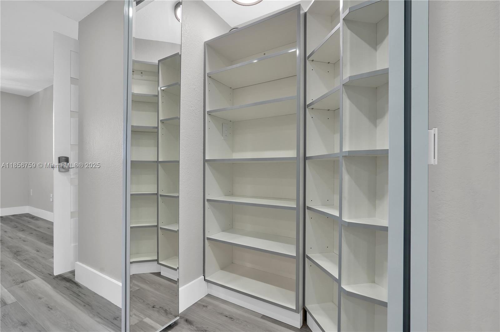 5880 Collins Ave # 403