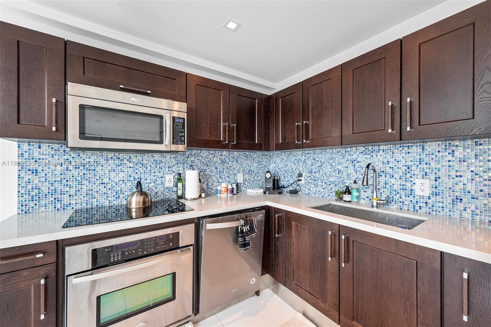 401 Jefferson Ave # 5