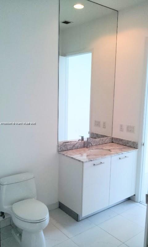 500 Brickell Ave # 1101