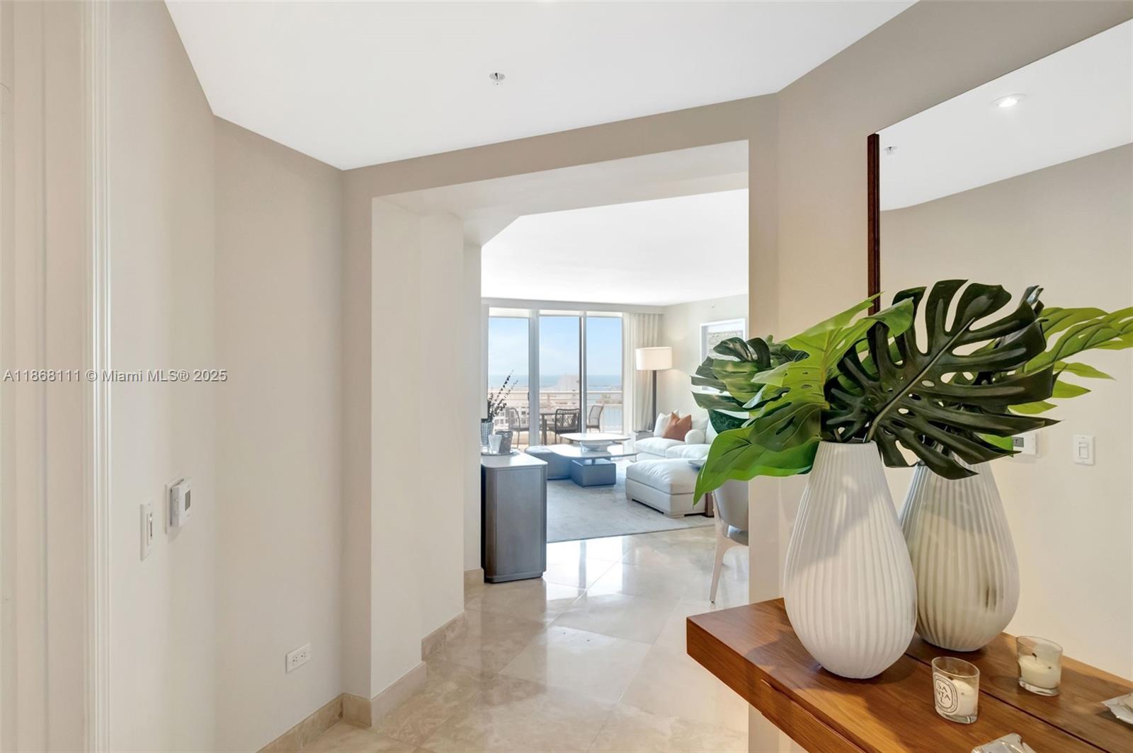 848 Brickell Key Dr # 2605