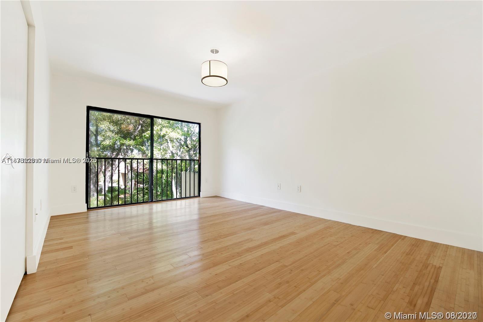 9717 Costa Del Sol Blvd # 100 Unit: B-100