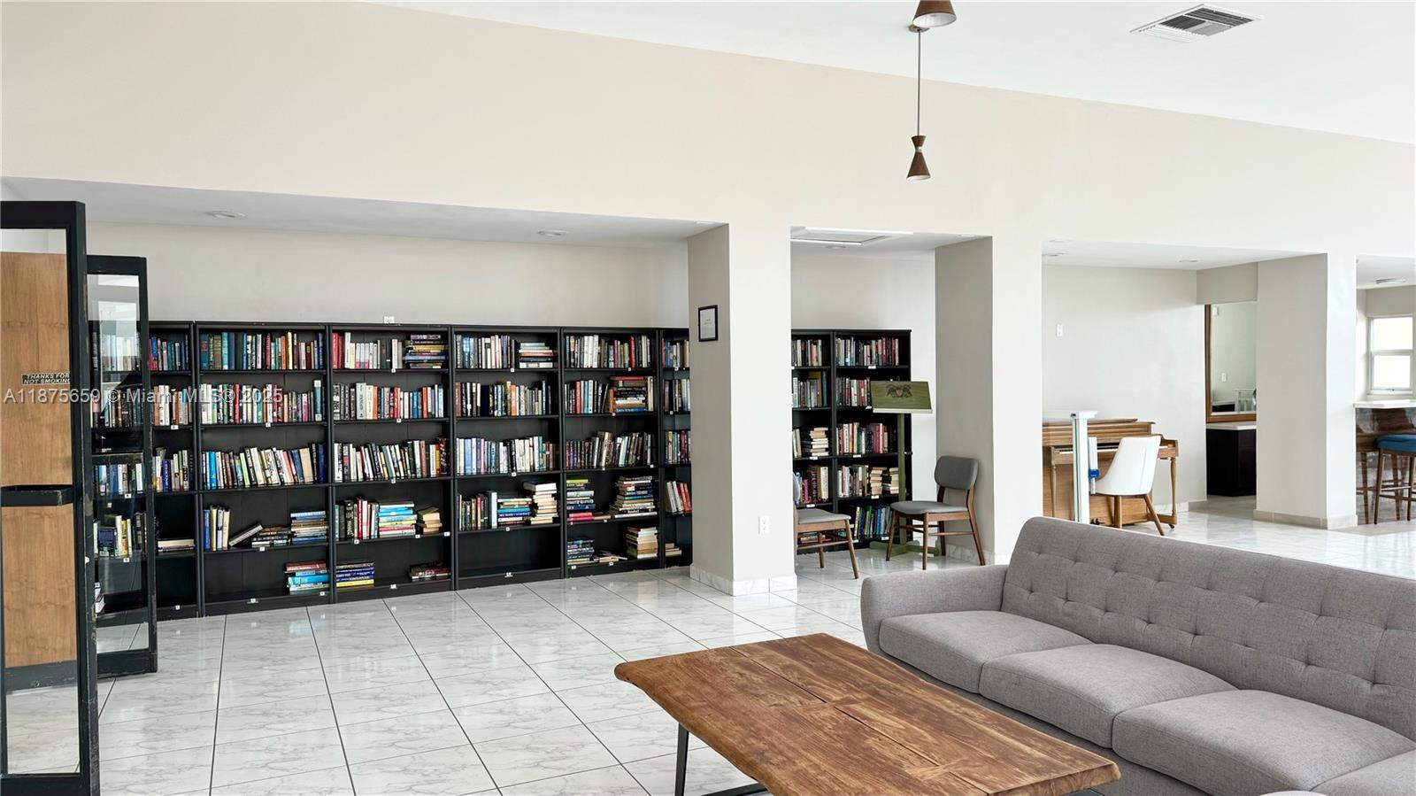 9225 Collins Ave # 704