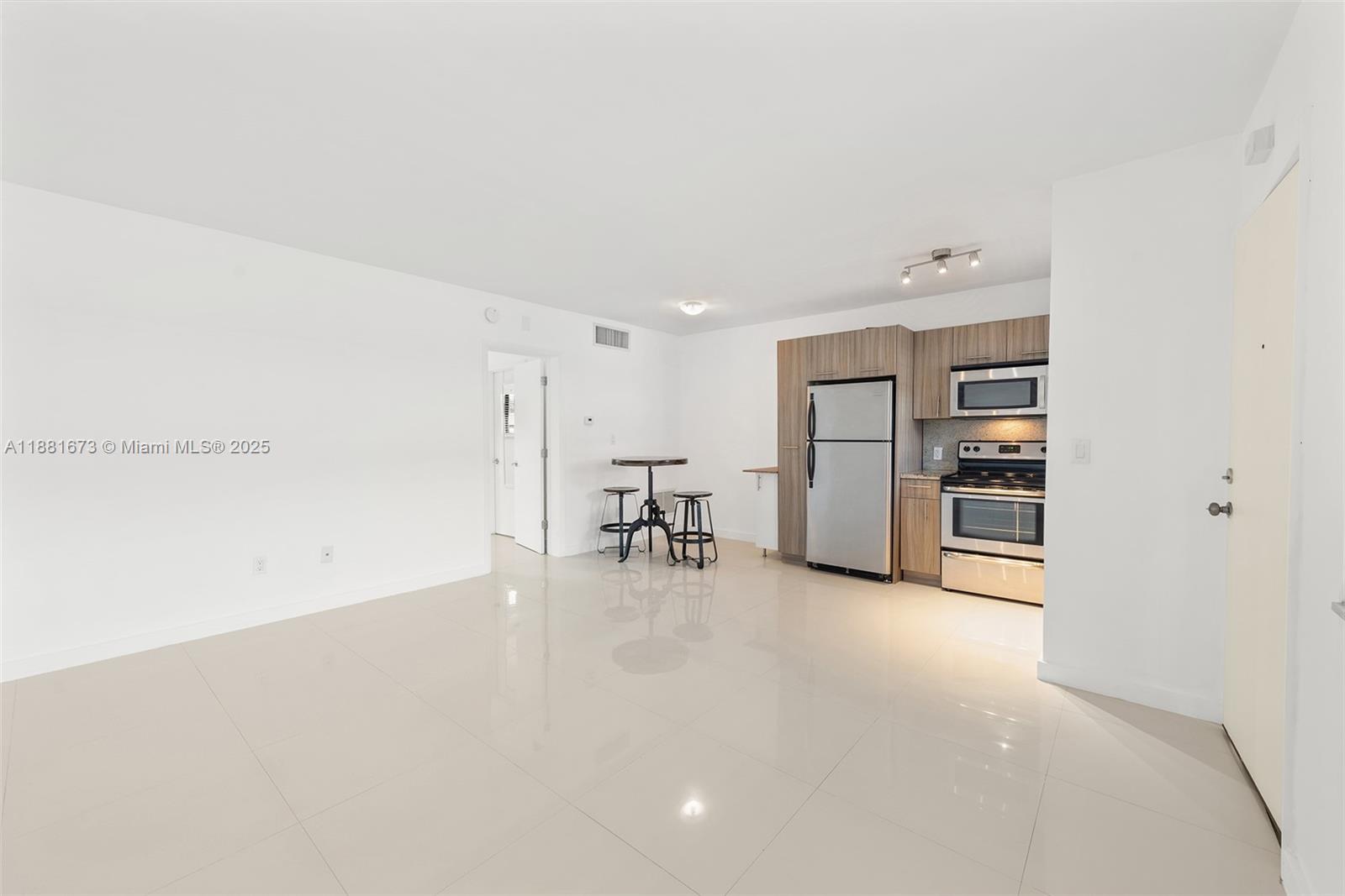 2924 Day Ave # N311