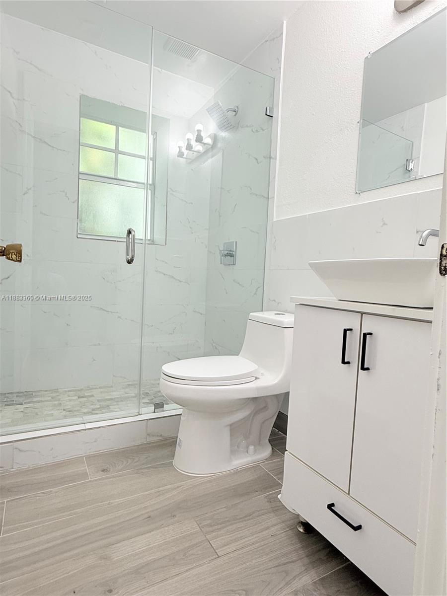 1330 Pennsylvania Ave # 113
