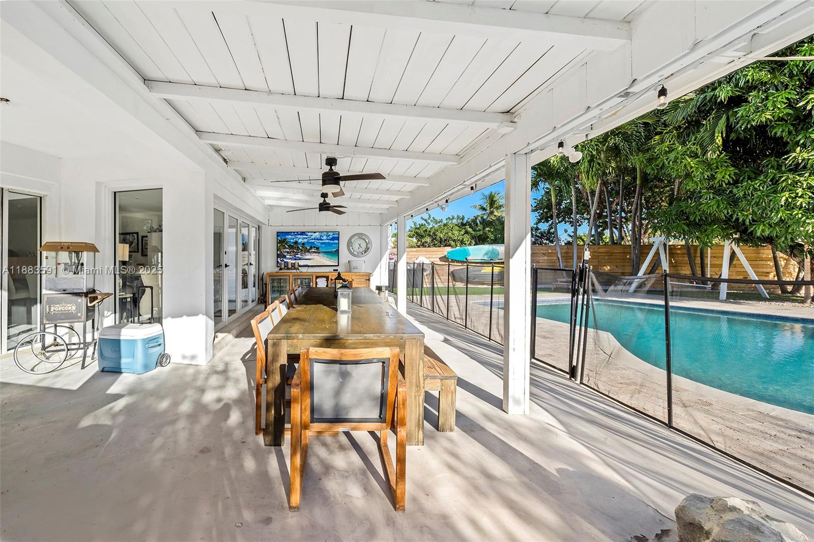 840 S Shore Dr
