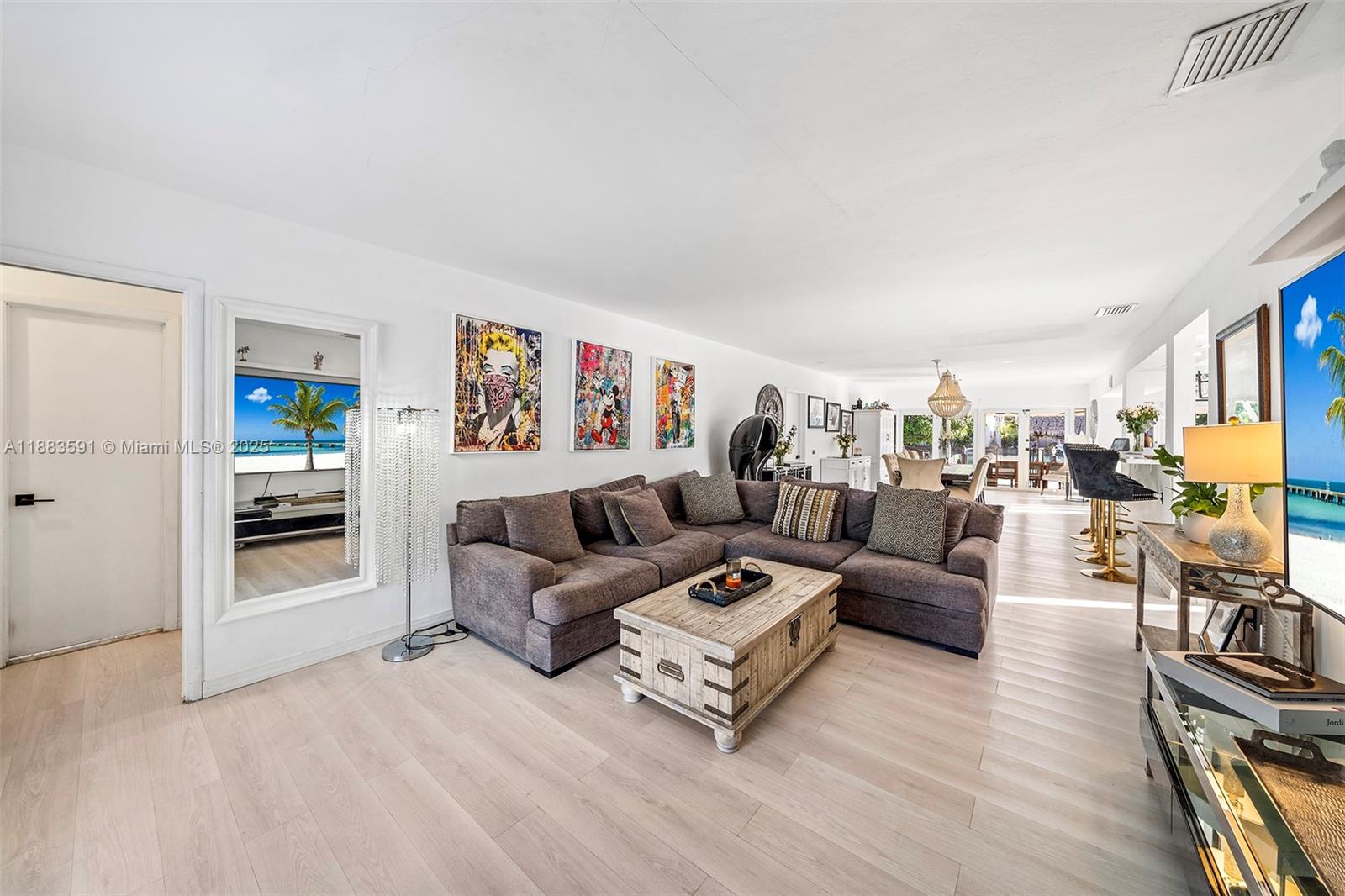 840 S Shore Dr