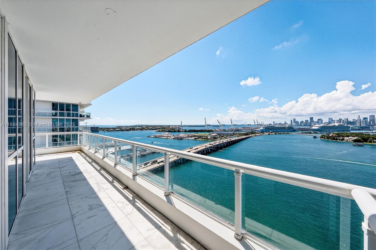 540 West Ave # 2111