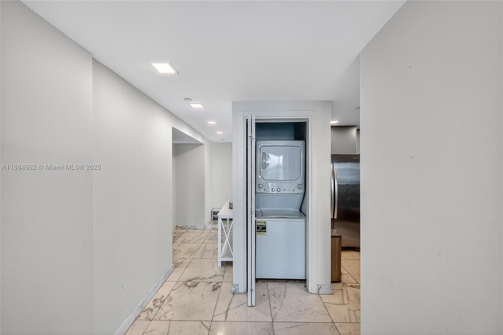 540 West Ave # 2111