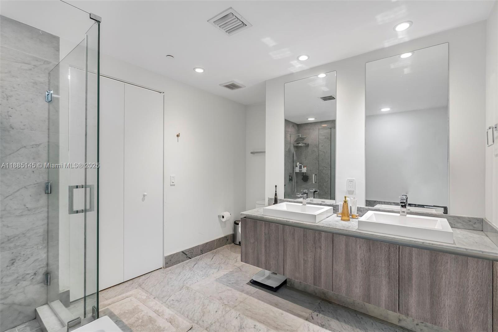 801 S Miami Ave Unit: 2810