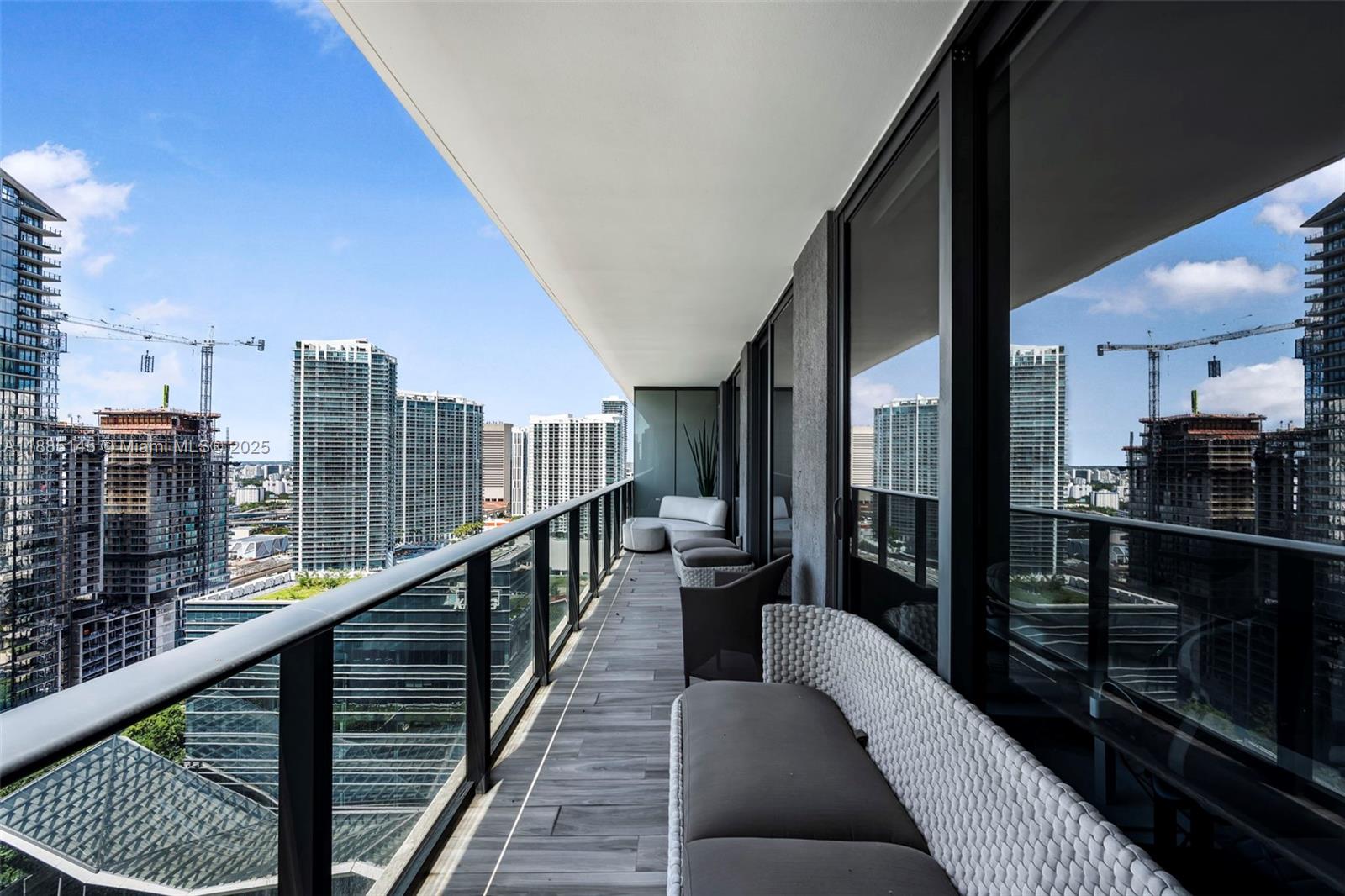 801 S Miami Ave Unit: 2810
