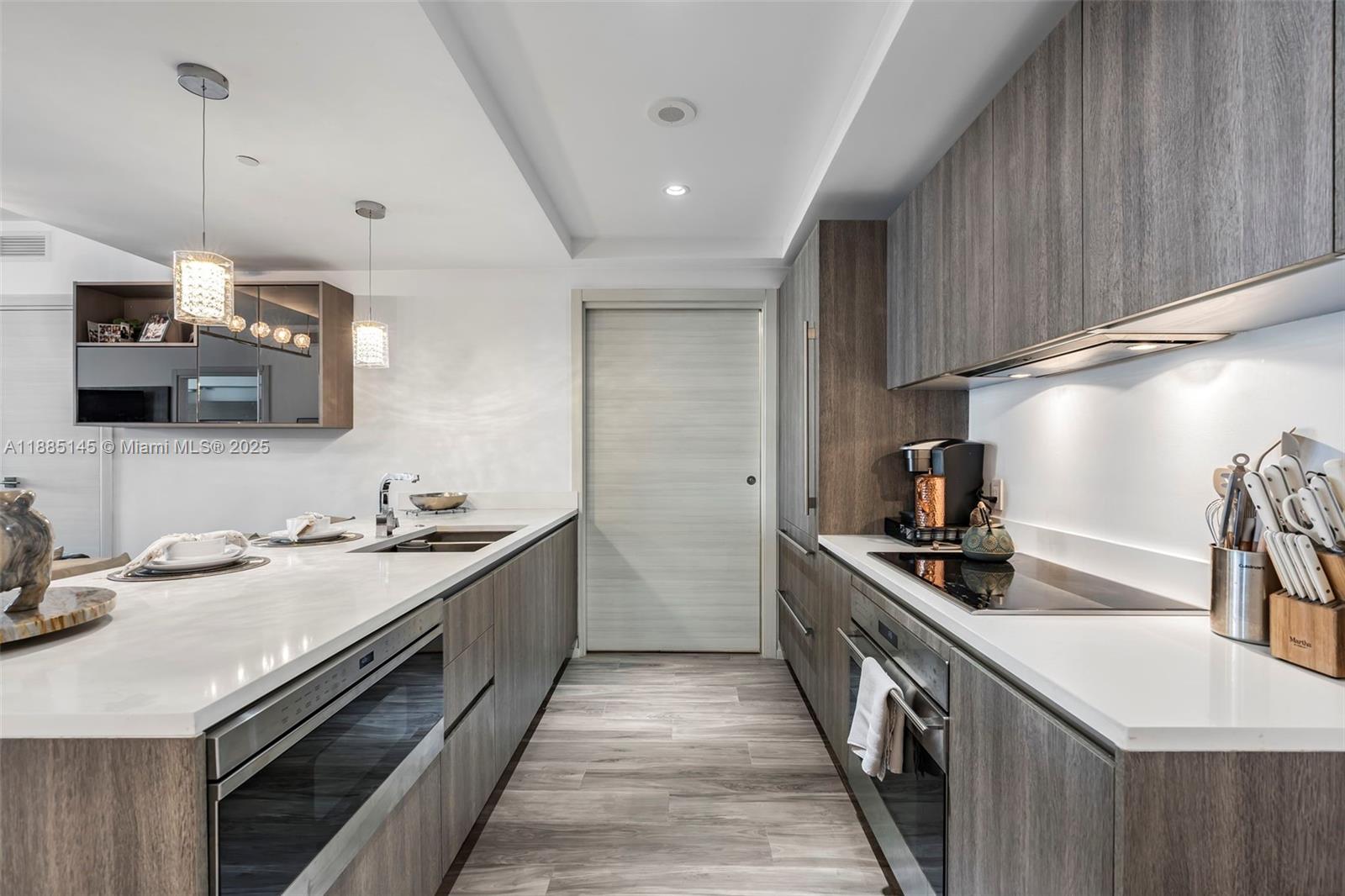 801 S Miami Ave Unit: 2810