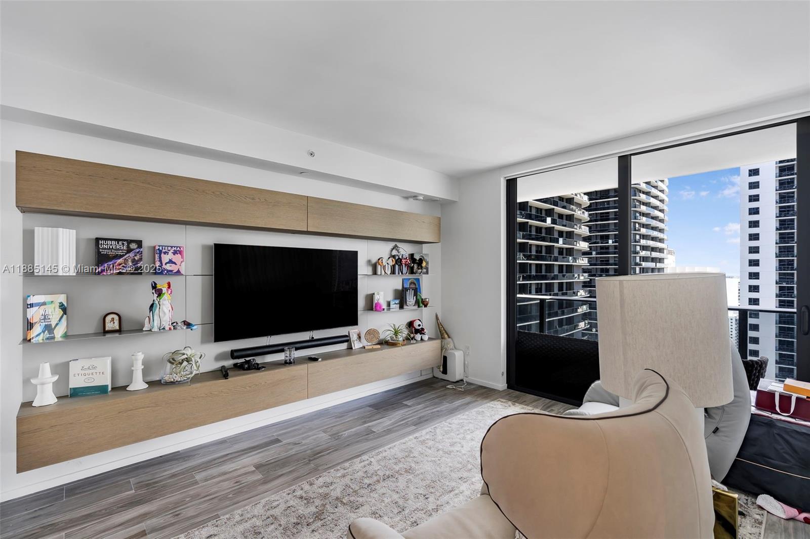 801 S Miami Ave Unit: 2810