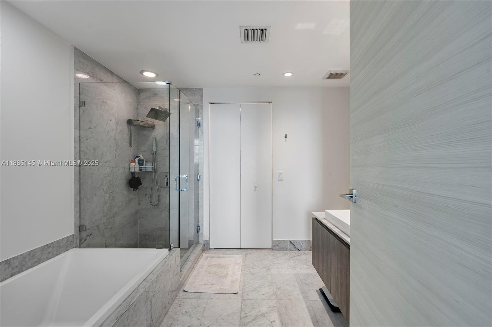 801 S Miami Ave Unit: 2810