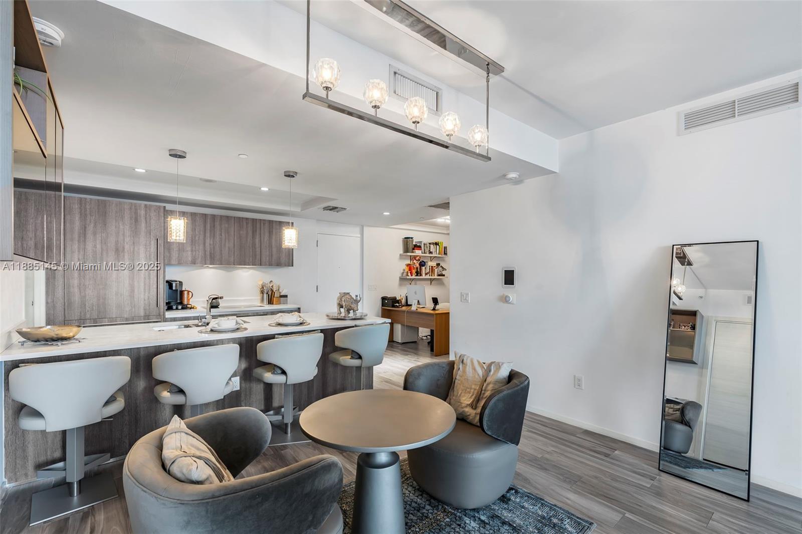 801 S Miami Ave Unit: 2810