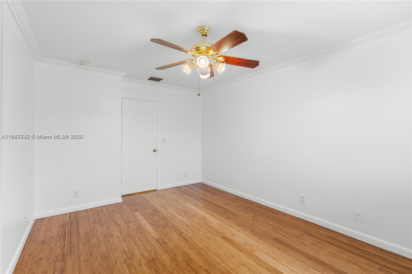 1162 SW 44th Ave