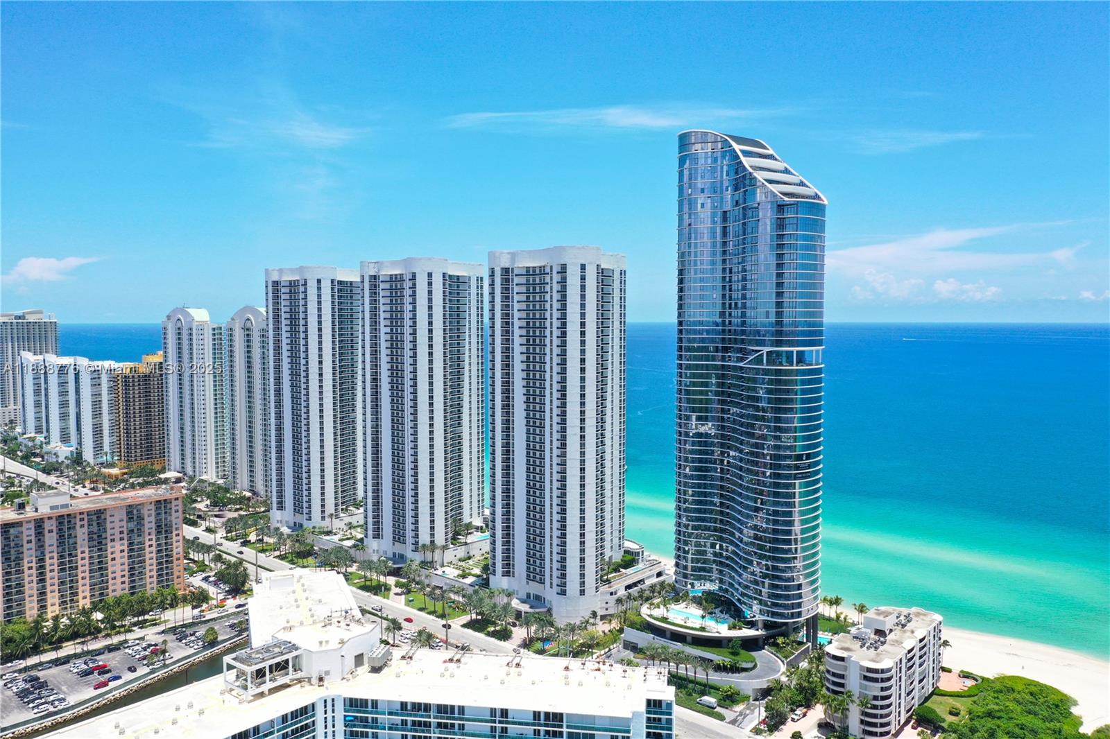 15901 Collins Ave # 1605