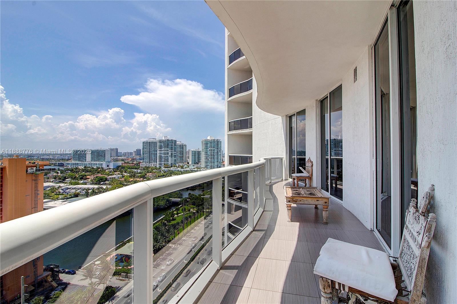 15901 Collins Ave # 1605