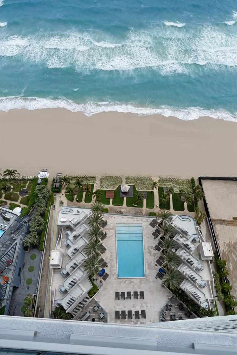 18501 Collins Ave # 2301