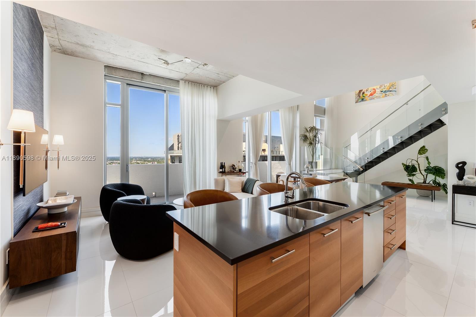 3301 NE 1st Ave Unit: PH7