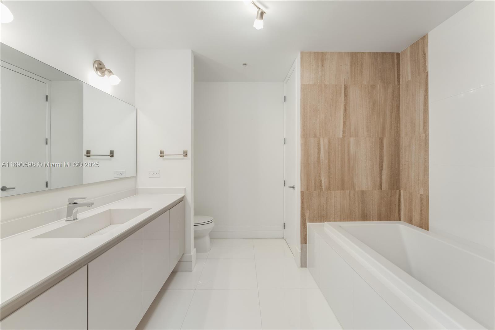 3301 NE 1st Ave Unit: PH7