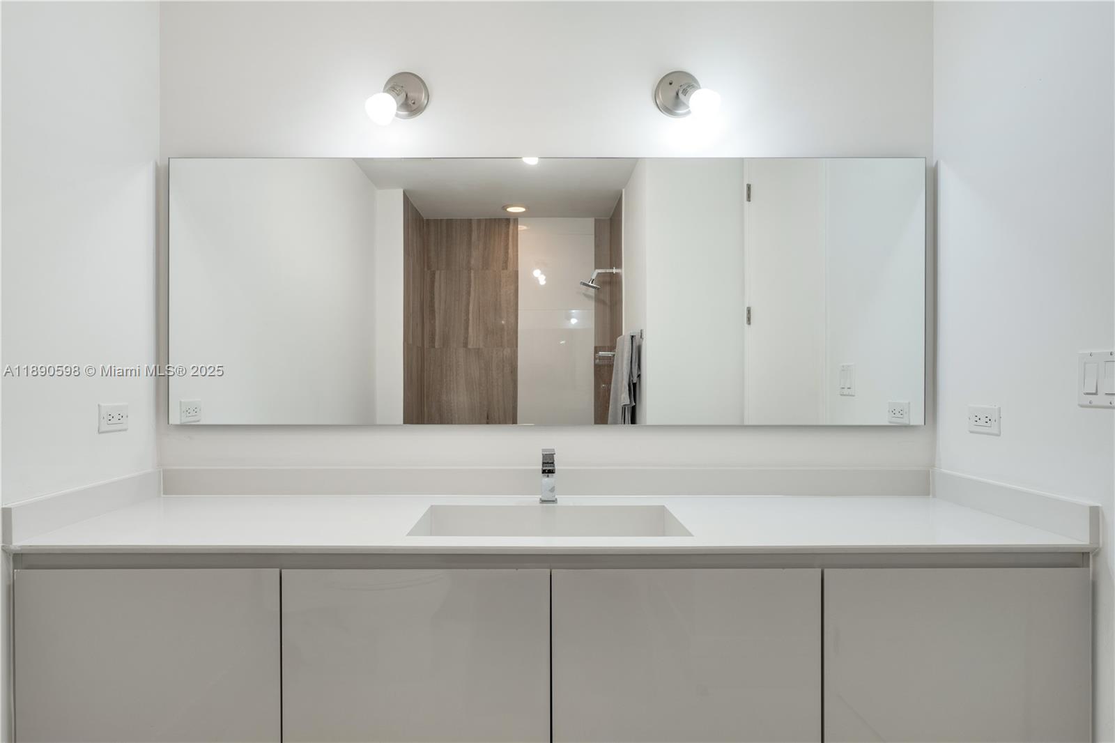 3301 NE 1st Ave Unit: PH7