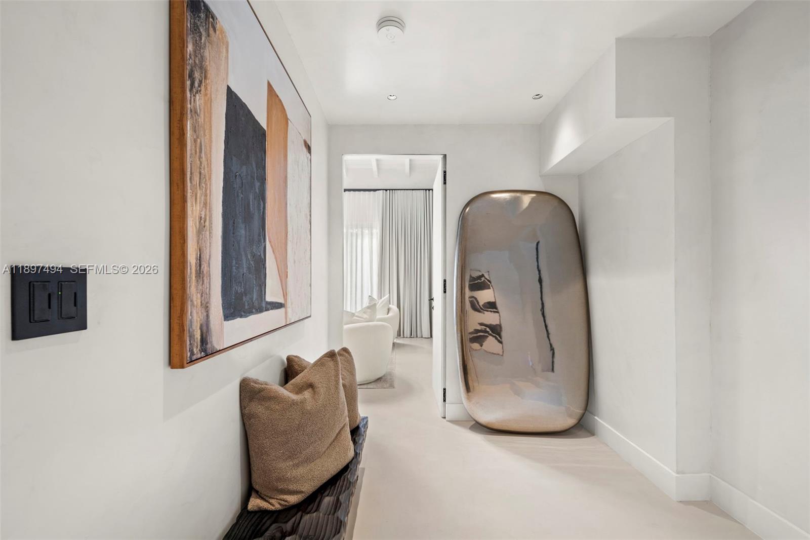 244 W San Marino Dr