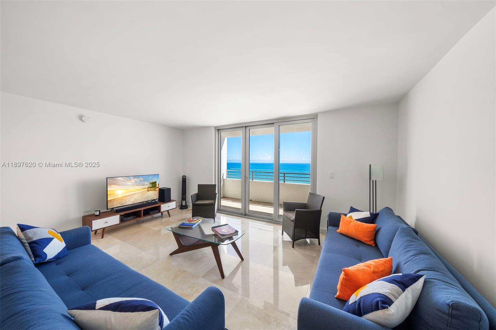5555 Collins Ave # 14E