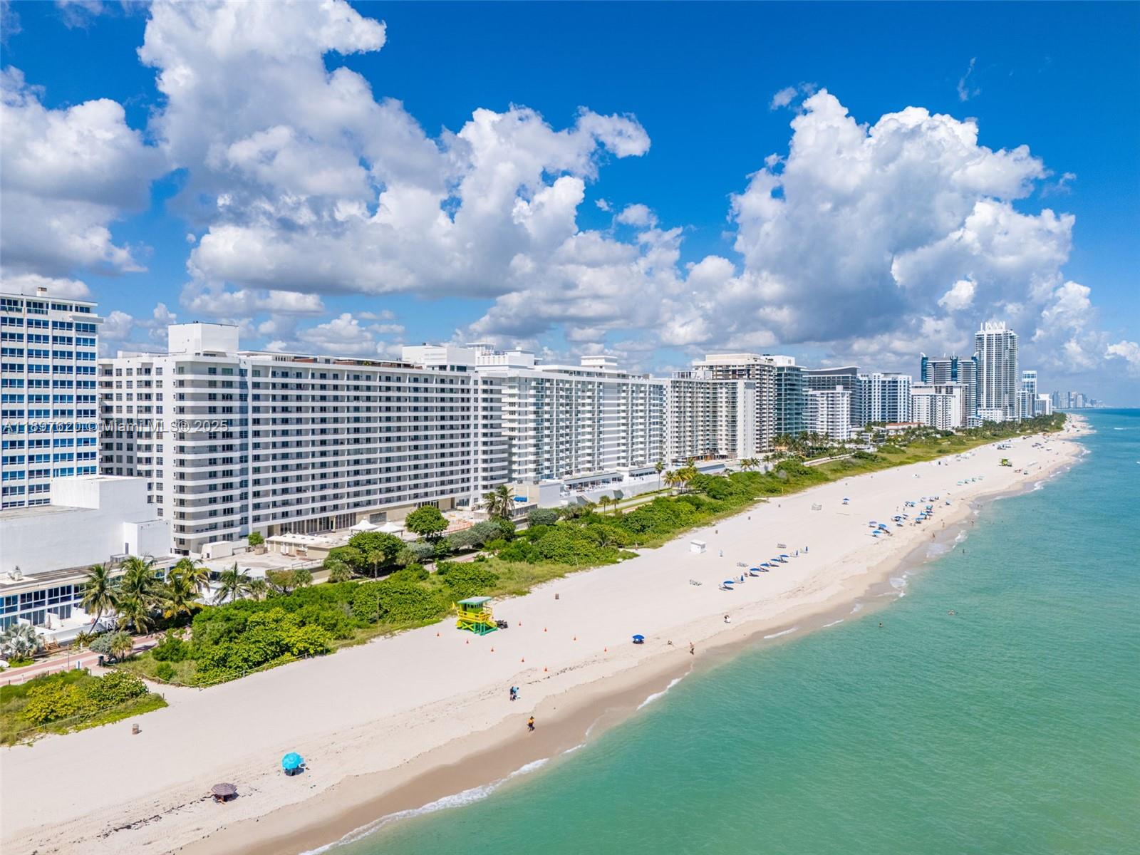 5555 Collins Ave # 14E