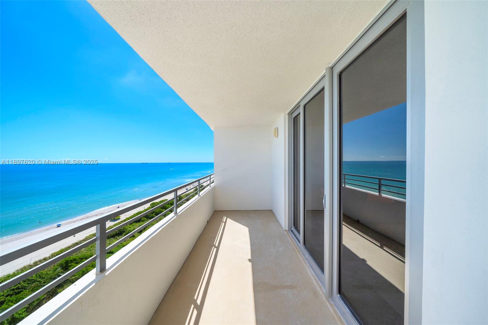 5555 Collins Ave # 14E