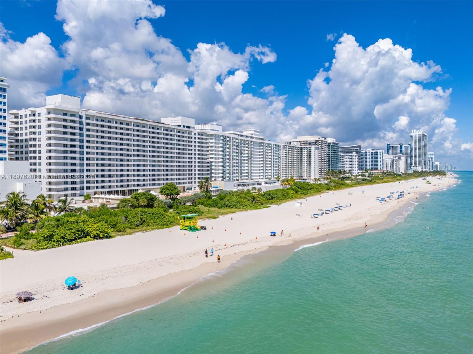 5555 Collins Ave # 14E