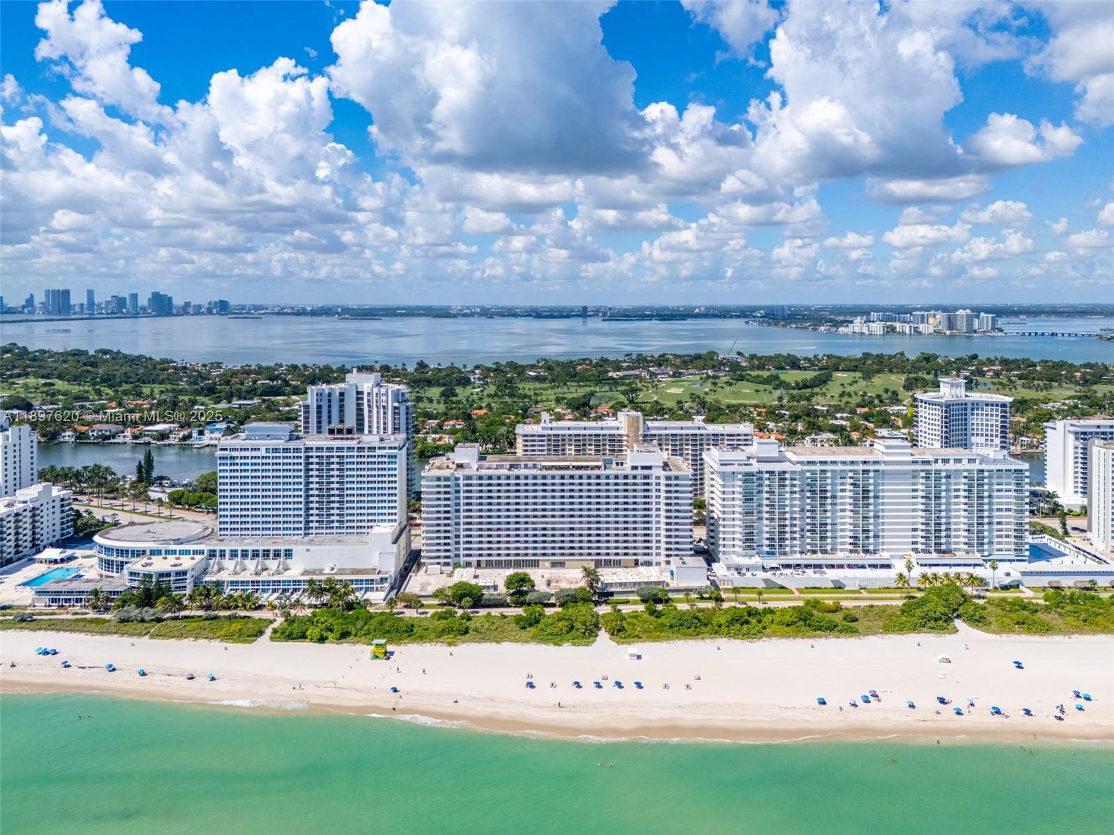 5555 Collins Ave # 14E