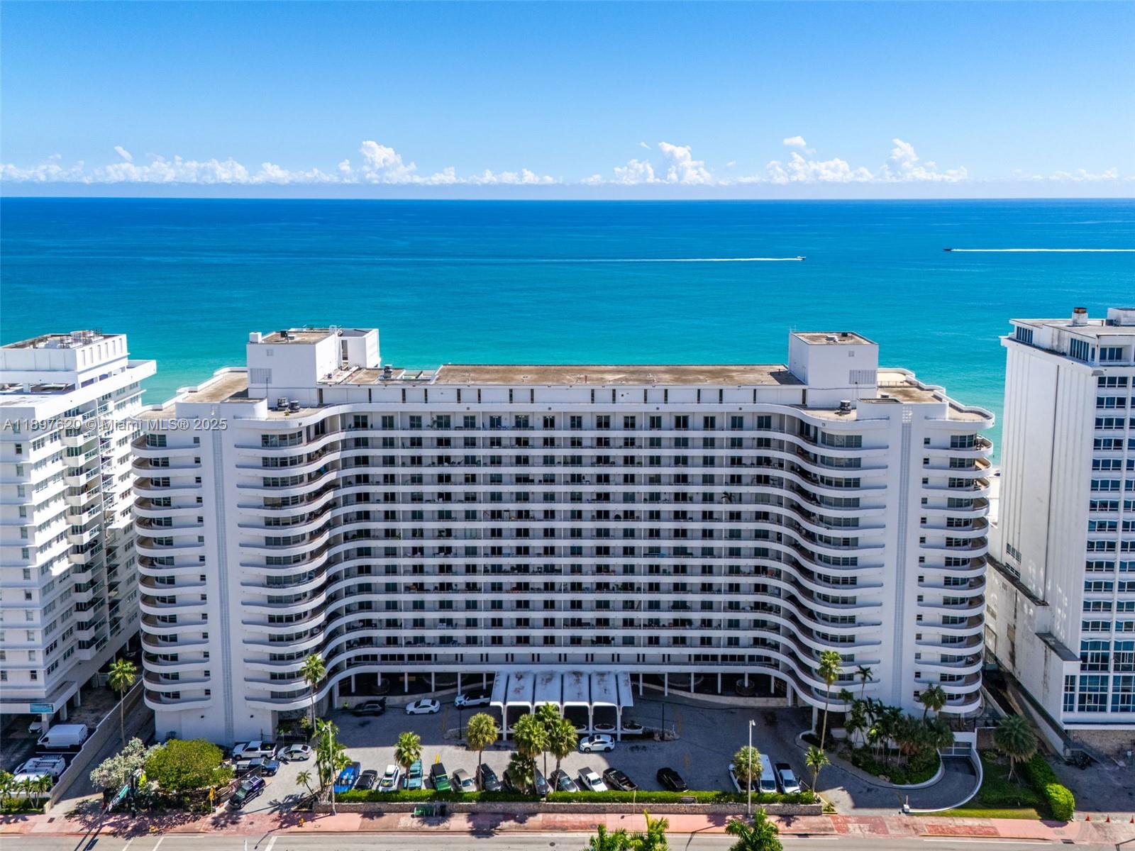 5555 Collins Ave # 14E