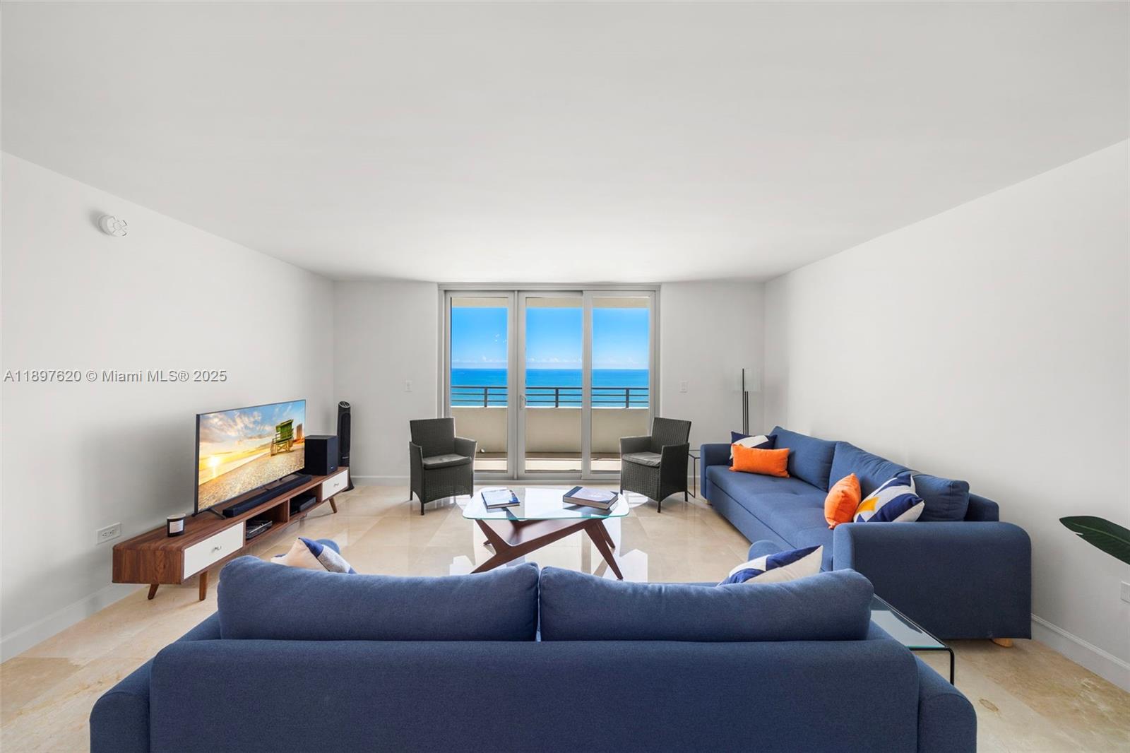 5555 Collins Ave # 14E