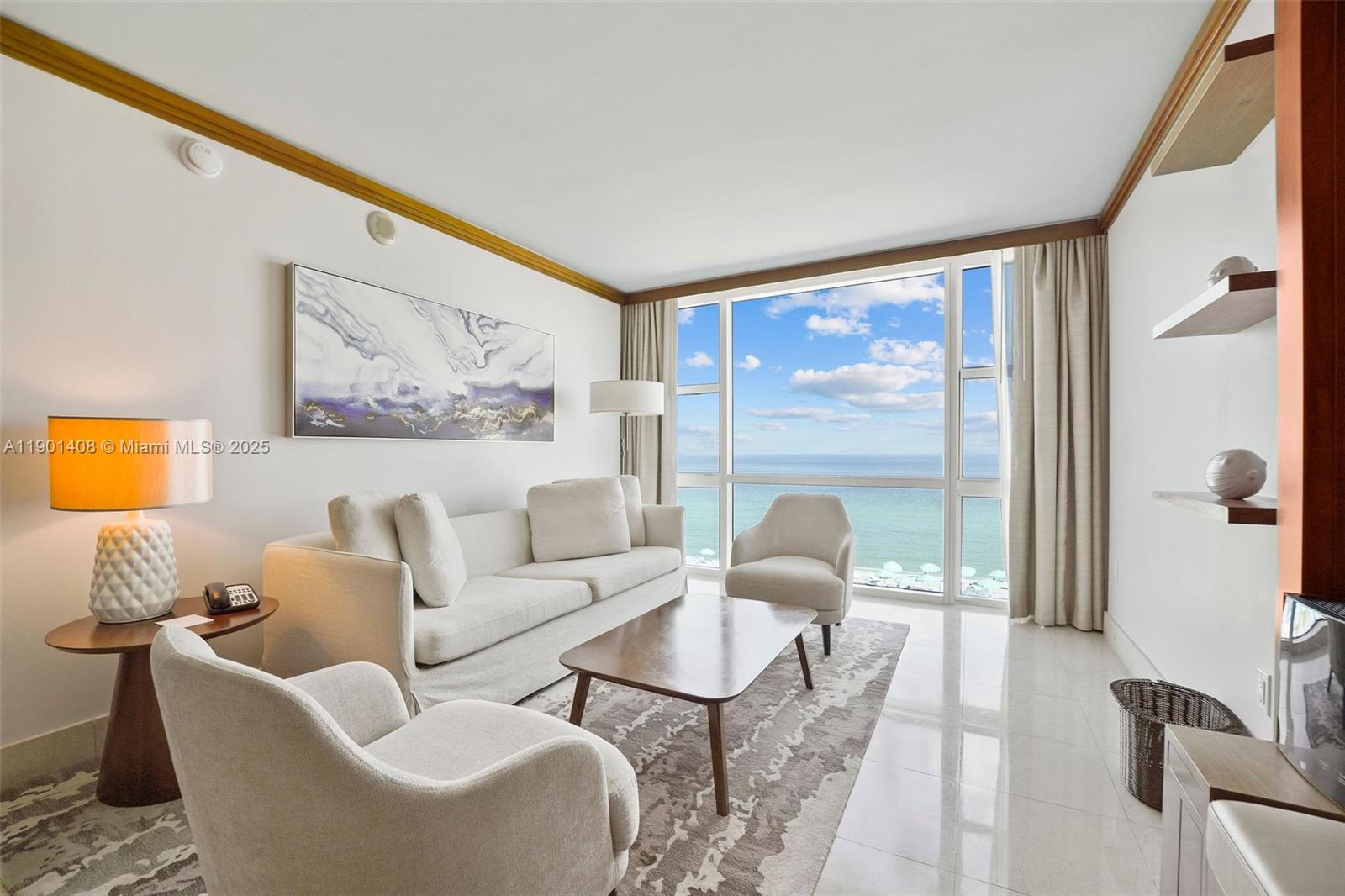 6801 Collins Ave # 422
