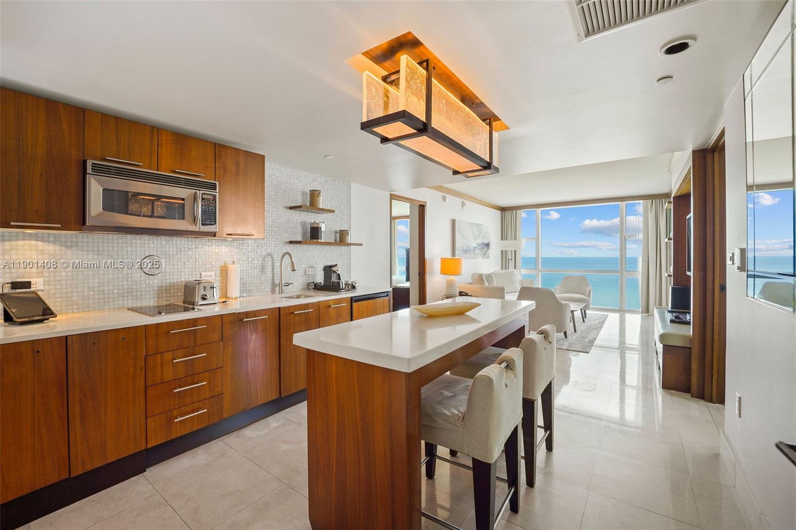 6801 Collins Ave # 422