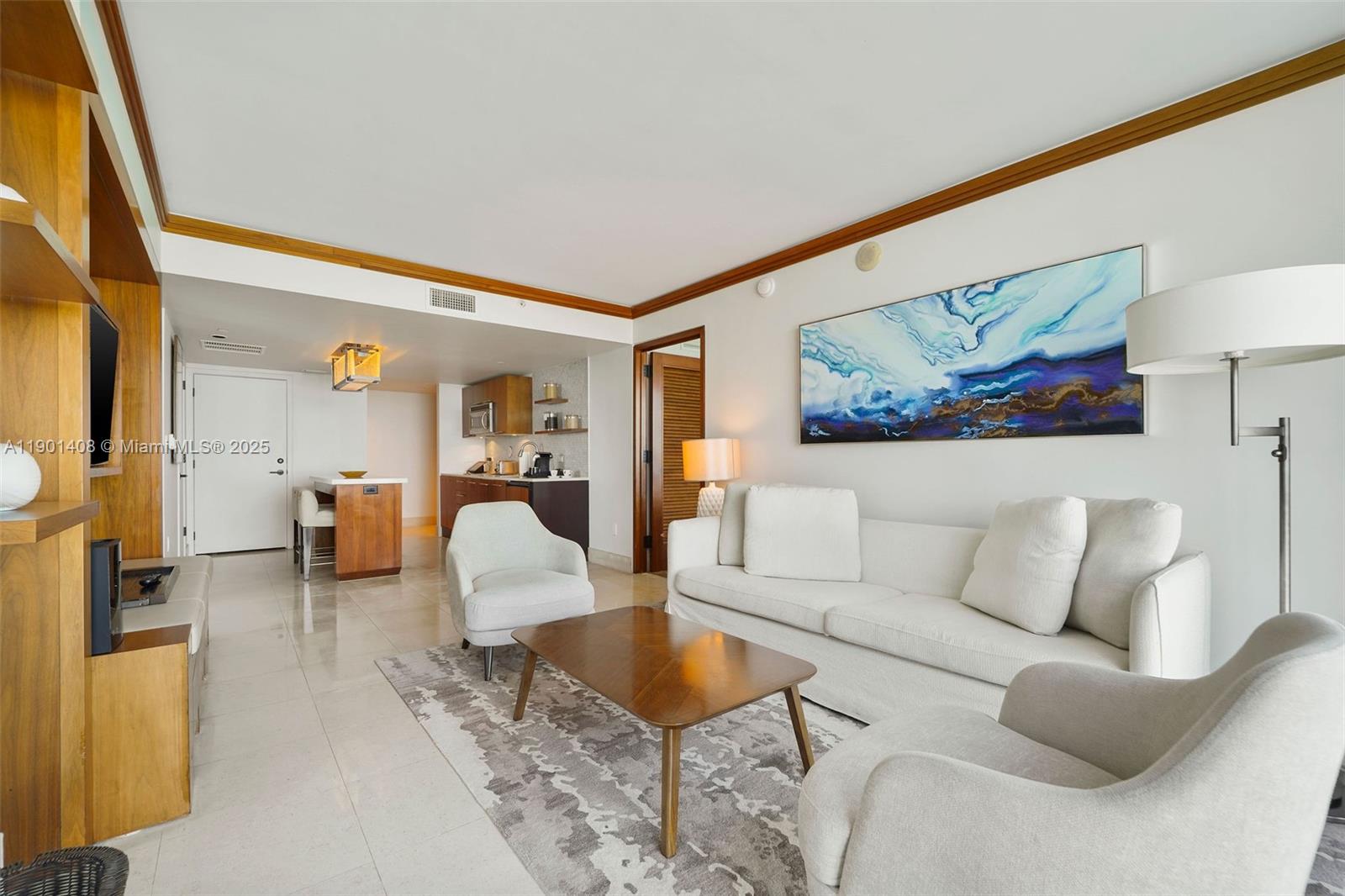 6801 Collins Ave # 422